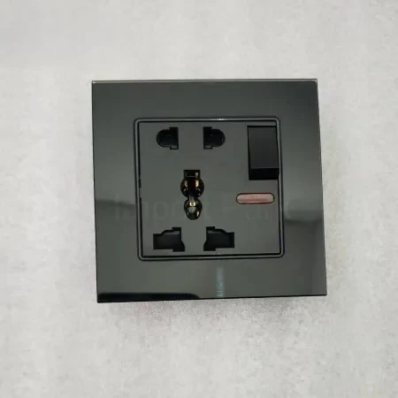 Glass Border 5 Pin Socket with Switch Black – ButterFly BD image 2